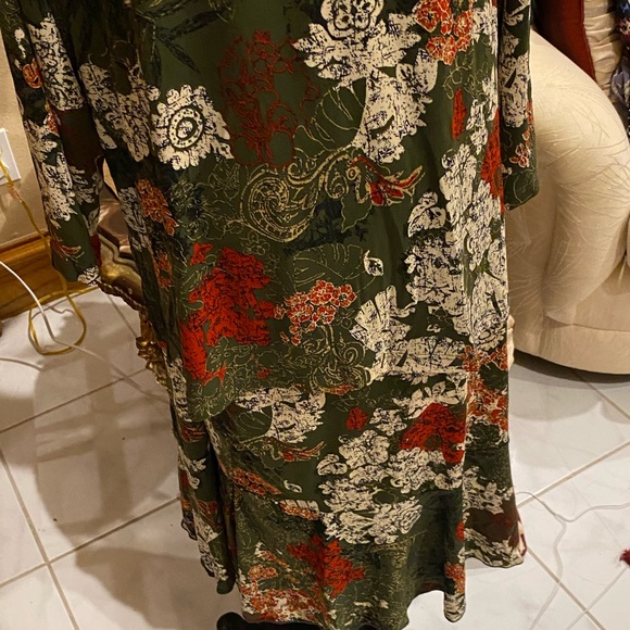Two piece skirt and top in sage red white and gold great career outfit size 1x - Picture 6 of 7
